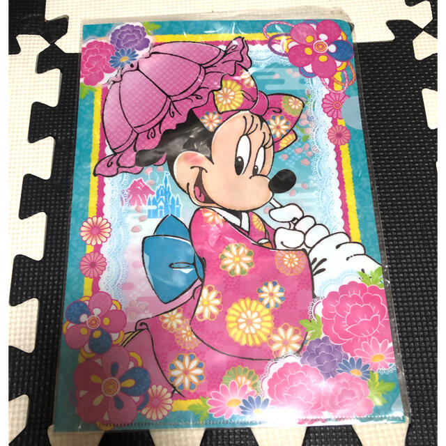 ミニーマウス(ミニーマウス)の新品♡Disney ミニーマウス クリアファイル エンタメ/ホビーのアニメグッズ(クリアファイル)の商品写真