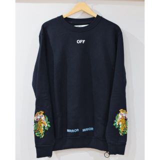 オフホワイト(Off-White)の【平日限定値下げ中!!】Off-White オフホワイト トレーナー タイガー (スウェット)