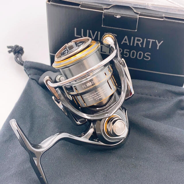 【超美品】DAIWA AIRITY FC LT 2500S ルビアスエアリティー