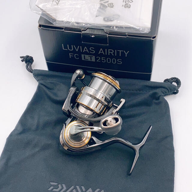 【超美品】DAIWA AIRITY FC LT 2500S ルビアスエアリティー