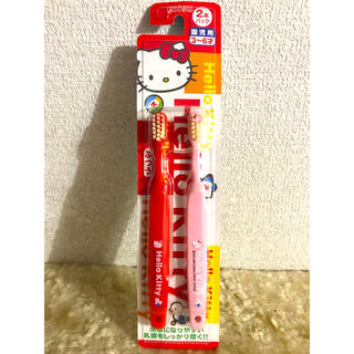 サンリオ(サンリオ)の新品　日本製　ハローキティ   園児用　歯ブラシ　2本組(歯ブラシ/歯みがき用品)