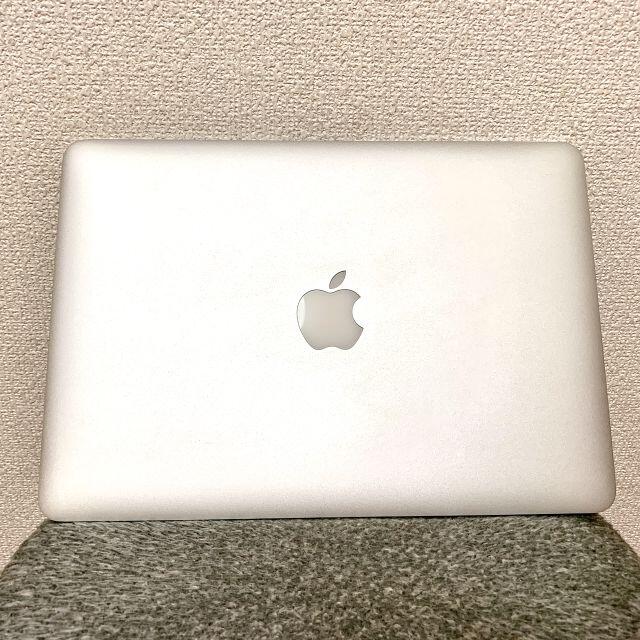 Apple(アップル)の美品 MacBook Pro 13インチ シルバー USキーボード スマホ/家電/カメラのPC/タブレット(ノートPC)の商品写真