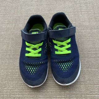 ナイキ(NIKE)のNIKE キッズ　スニーカー　サイズ18.0(スニーカー)