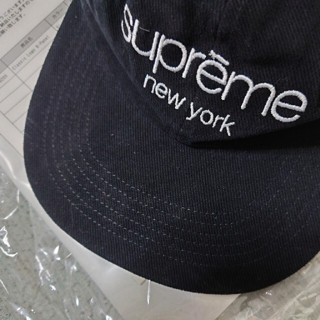 Supreme(シュプリーム)のsupreme Classic Logo 6 Panel Cap メンズの帽子(キャップ)の商品写真