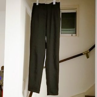 プラステ(PLST)のプラステ　ストレッチテーパードパンツ　ブラック　XXS(クロップドパンツ)