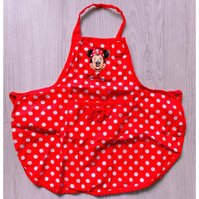 Disney(ディズニー)のミニーちゃんエプロン キッズ/ベビー/マタニティのキッズ服女の子用(90cm~)(その他)の商品写真