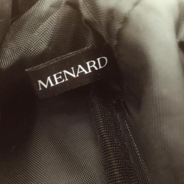 MENARD(メナード)のメイクポーチ レディースのファッション小物(ポーチ)の商品写真