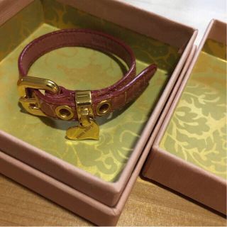 MIU MIU(ブレスレット/バングル)のフリマアイテム一覧 MIU MIU(ブレスレット/バングル)のフリマアイテム一覧