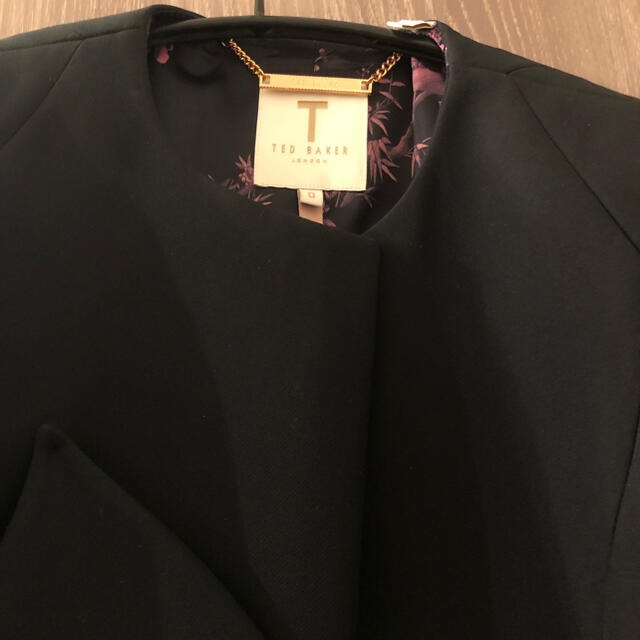 TED BAKER(テッドベイカー)の新品 ted baker ジャケット S〜M レディースのジャケット/アウター(ノーカラージャケット)の商品写真