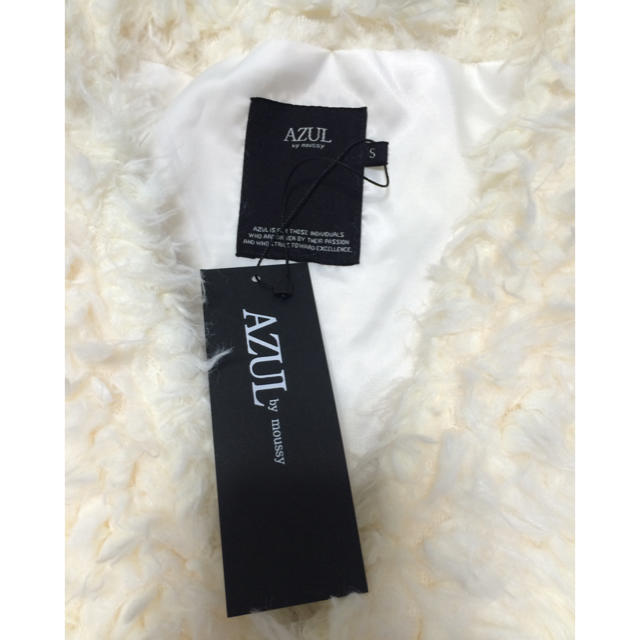 AZUL by moussy(アズールバイマウジー)の今期物✨大人気❤️ファーベスト🐇 レディースのジャケット/アウター(毛皮/ファーコート)の商品写真