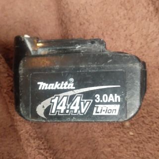 マキタ(Makita)のMakita マキタ 14.4V3.0ah バッテリー(工具/メンテナンス)