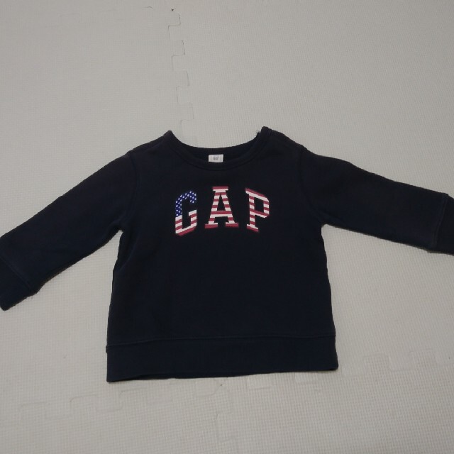 babyGAP(ベビーギャップ)のGAP トレーナー キッズ/ベビー/マタニティのキッズ服男の子用(90cm~)(Tシャツ/カットソー)の商品写真
