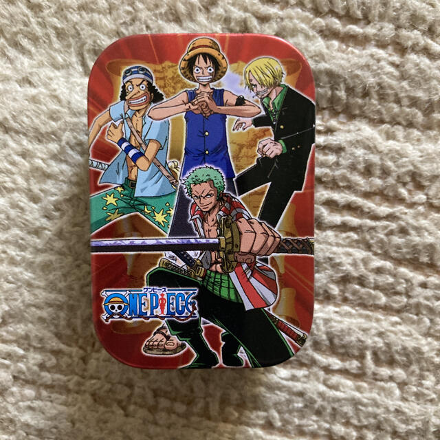 ONEPIECEミニ缶7点セット!! エンタメ/ホビーのおもちゃ/ぬいぐるみ(キャラクターグッズ)の商品写真