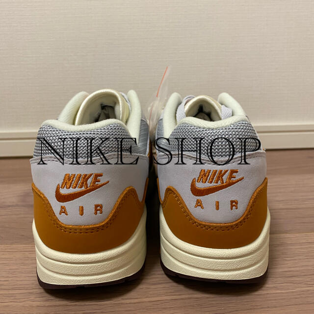 NIKE(ナイキ)の28㎝‼️送料込み‼️NIKE AIR MAX 1 PATTA MONARCH メンズの靴/シューズ(スニーカー)の商品写真