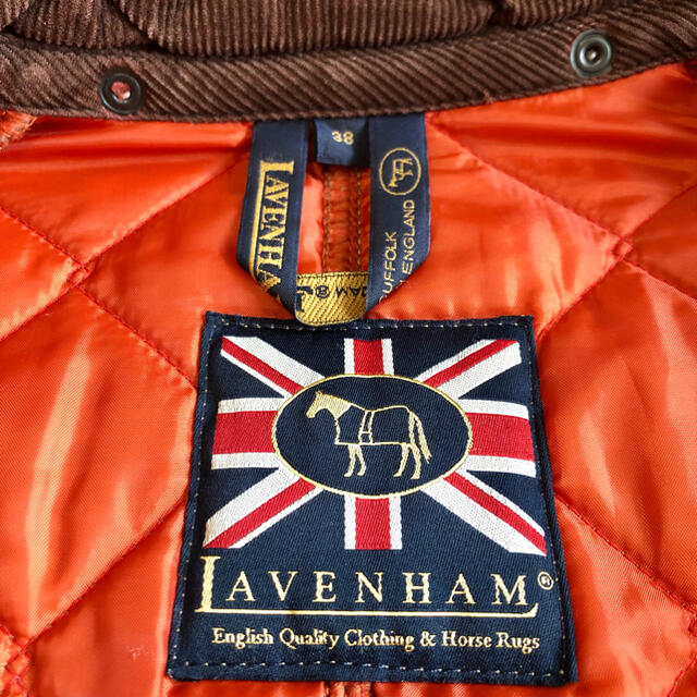 LAVENHAM(ラベンハム)のLAVENHAM ラベンハム キルティング ライトブラウン ロングコート レディースのジャケット/アウター(ロングコート)の商品写真