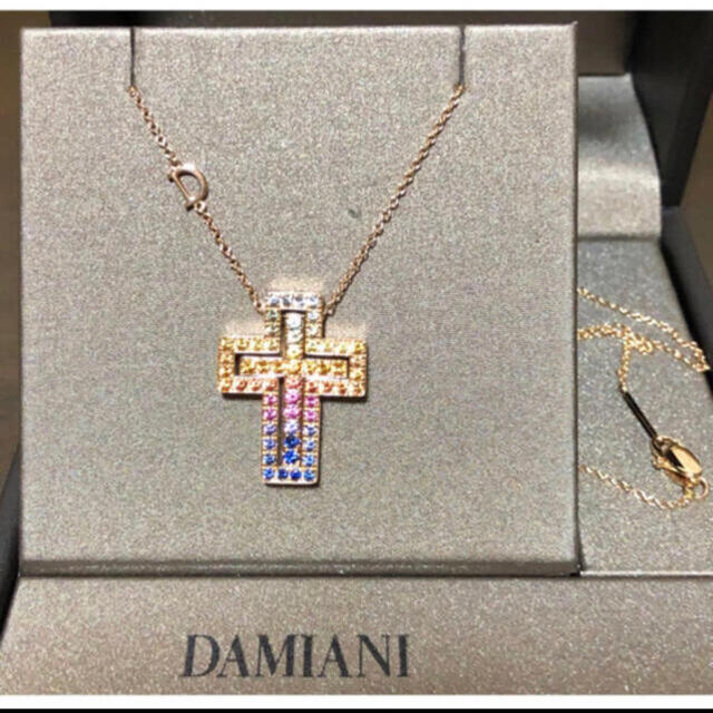 使い勝手の良い Damiani ピンクゴールドネックレス レインボー ベル