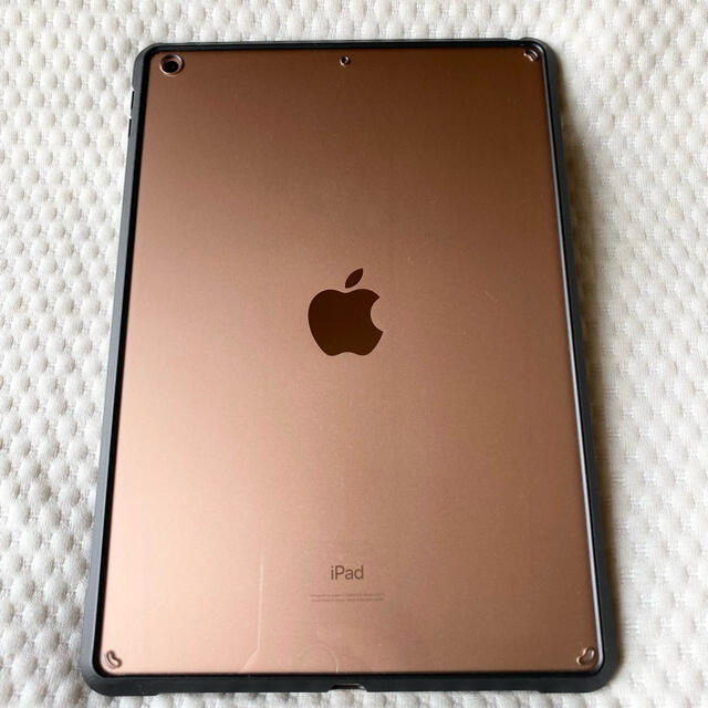 iPad(アイパッド)のiPad第８世代　32G Wi-Fiモデル スマホ/家電/カメラのPC/タブレット(タブレット)の商品写真