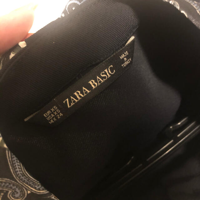 ZARA(ザラ)のZARA BASIC スカーフ付 チュニック レディースのトップス(チュニック)の商品写真