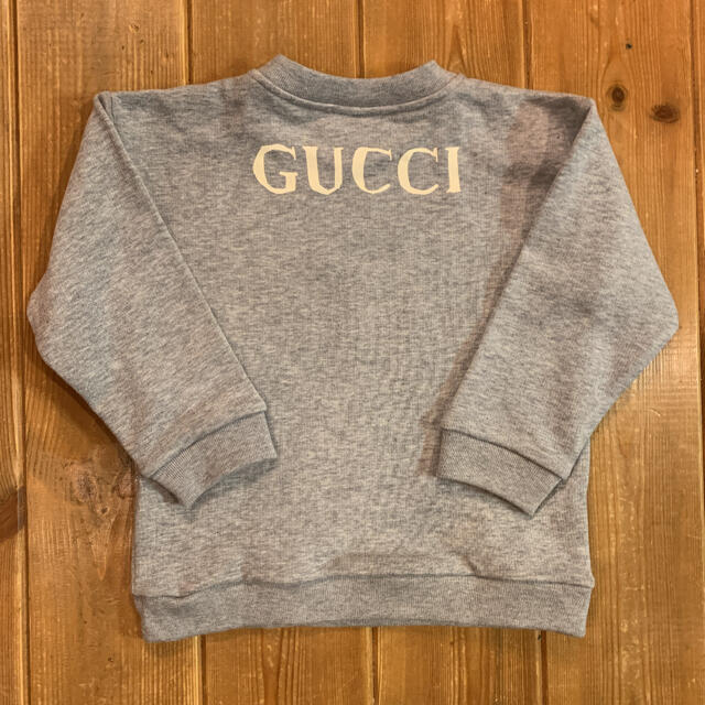 Gucci(グッチ)の未使用　グッチ　トレーナー　スウェット　バーバリー　モンクレール  GUCCI キッズ/ベビー/マタニティのキッズ服女の子用(90cm~)(Tシャツ/カットソー)の商品写真