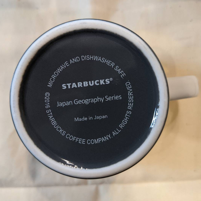 Starbucks Coffee(スターバックスコーヒー)のStarbucks 　マグカップ　東京限定 インテリア/住まい/日用品のキッチン/食器(グラス/カップ)の商品写真