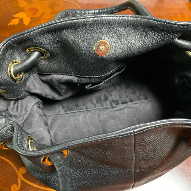 Furla(フルラ)のFURLAのハンドバックです。 レディースのバッグ(ハンドバッグ)の商品写真