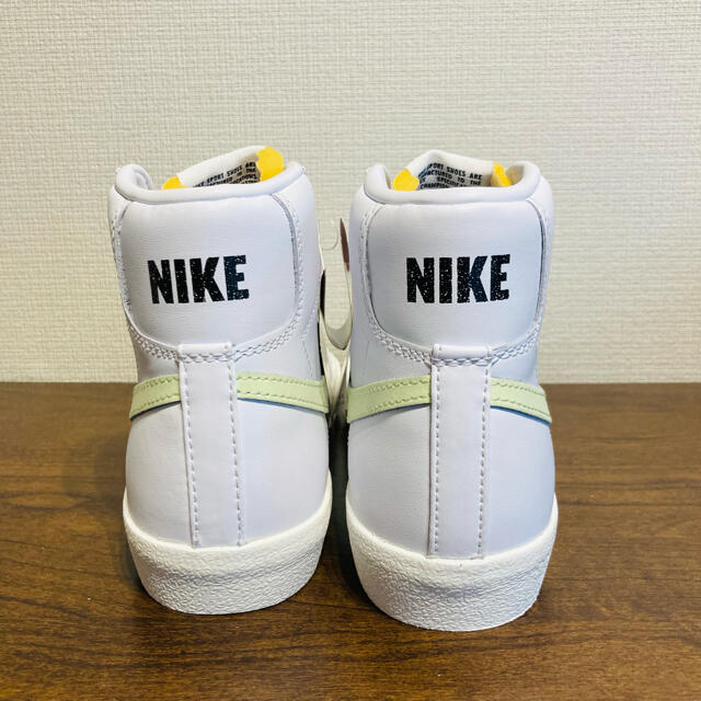 pompfury新品‼️NIKE BLAZER MID '77 ブレーザー　白　23cm