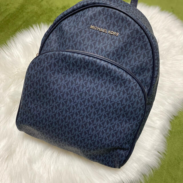 Michael Kors(マイケルコース)の【新品未使用】♡マイケルコース♡リュック❗️早い者勝ち❗️ メンズのバッグ(バッグパック/リュック)の商品写真