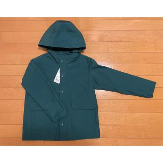 ユニクロ(UNIQLO)の【新品】ユニクロ キッズ （男女）マウンテンパーカ 130(ジャケット/上着)