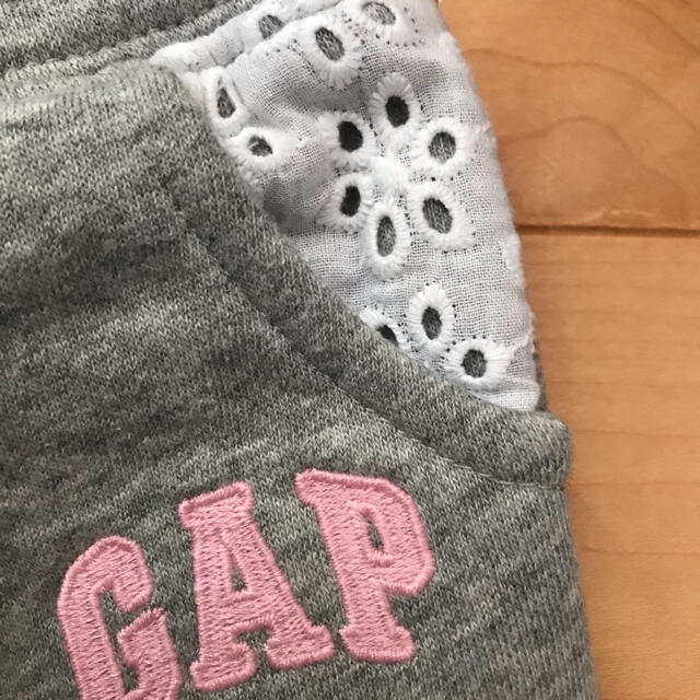 babyGAP(ベビーギャップ)の新品　ベビーギャップ　GAP  裏起毛　上下セット　裏起毛　95 100 キッズ/ベビー/マタニティのキッズ服女の子用(90cm~)(その他)の商品写真