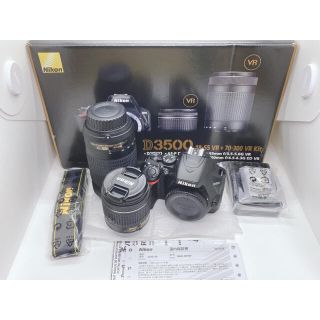 ニコン(Nikon)の【新品・保証書アリ】Nikon D3500 ダブルズームキット D3500WZ(デジタル一眼)