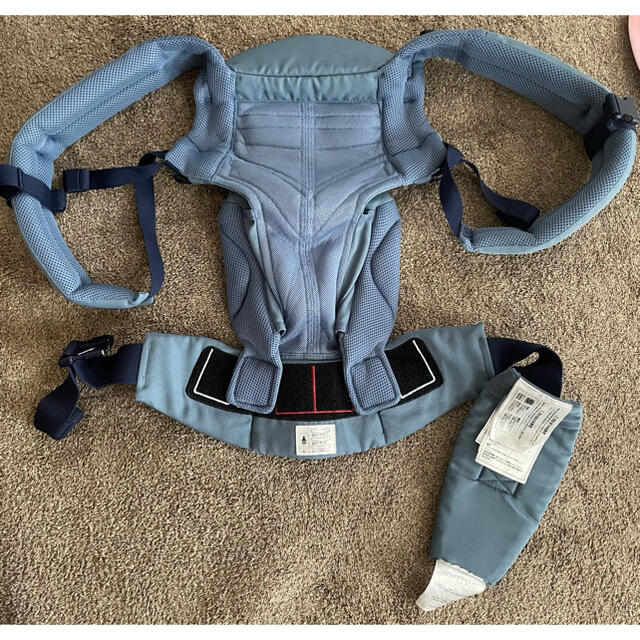 Ergobaby(エルゴベビー)のエルゴベビー　オムニ360 クールエア キッズ/ベビー/マタニティの外出/移動用品(抱っこひも/おんぶひも)の商品写真