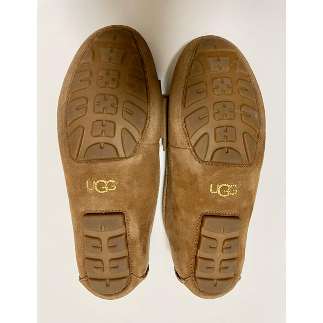 UGG(アグ)のUGG アグ モカシン フラットシューズ 23.5cm レディースの靴/シューズ(スリッポン/モカシン)の商品写真