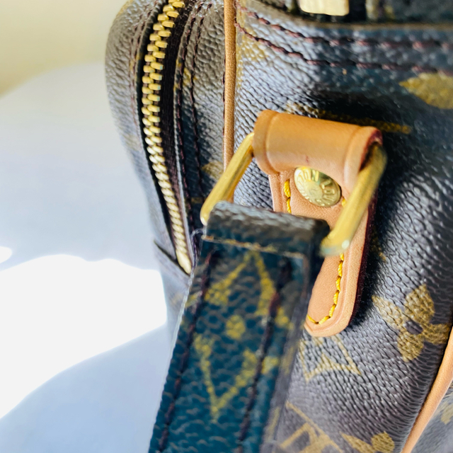 LOUIS VUITTON(ルイヴィトン)の超美品✨ルイヴィトン アマゾン 斜め掛けショルダーバッグ レディースのバッグ(ショルダーバッグ)の商品写真