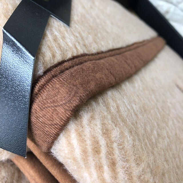 新品★上質 西川産業 celine パフタッチアクリル毛布 アンテーヌ