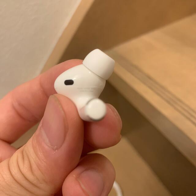 Apple(アップル)のairpods pro 100%アップル正規品　 スマホ/家電/カメラのオーディオ機器(ヘッドフォン/イヤフォン)の商品写真