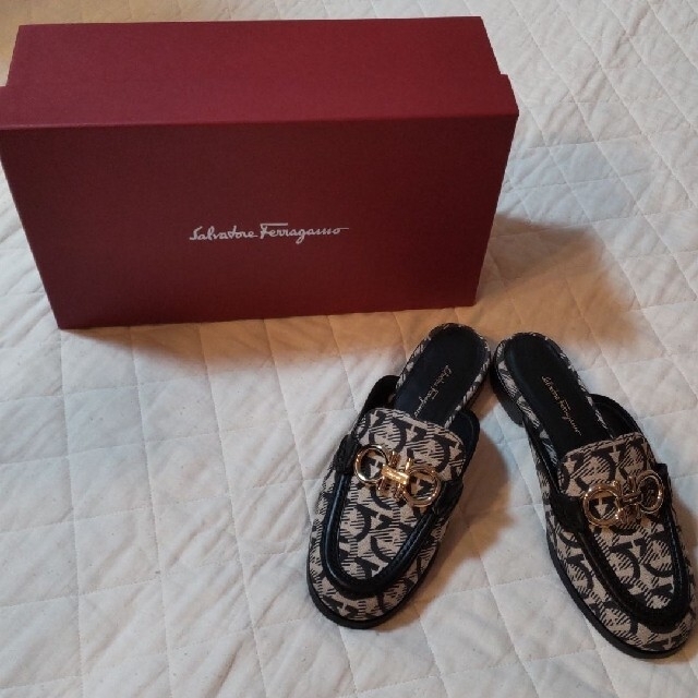 フェラガモ モカシン 美品 www.witeradvogados.com