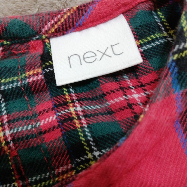 NEXT(ネクスト)のnext 116cm クリスマスカラー　チェックワンピース キッズ/ベビー/マタニティのキッズ服女の子用(90cm~)(ワンピース)の商品写真