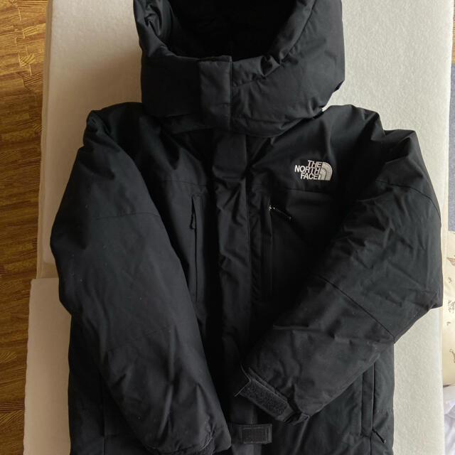 THE NORTH FACE(ザノースフェイス)のバルトロキッズ140 キッズ/ベビー/マタニティのキッズ服男の子用(90cm~)(ジャケット/上着)の商品写真