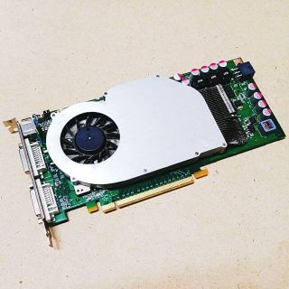 グラフィックボード　GTS240(PCパーツ)