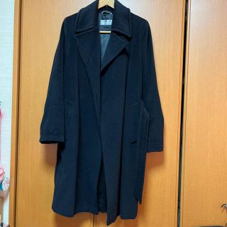 マックスマーラ(Max Mara)の定番のMAX Maraコート　BLACKです。(ロングコート)