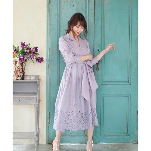 美品ハーリップトゥ Belted Embroidered CottonDress