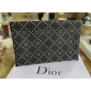 クリスチャンディオール(Christian Dior)の〈新品・未使用〉ディオール スタッズ　ポーチ クラッチバッグ ノベルティ　非売品(ポーチ)