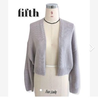 フィフス(fifth)のfifth ニットカーディガン　ボレロ　ショート丈(カーディガン)