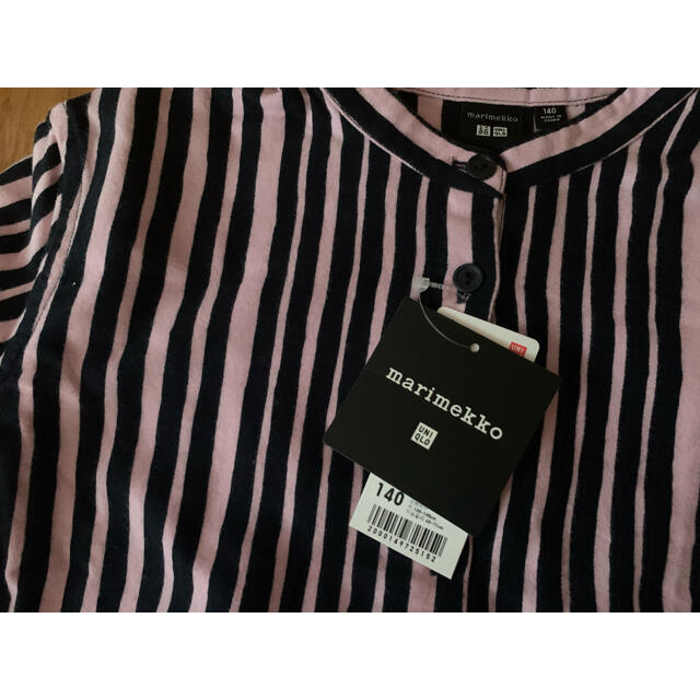 marimekko(マリメッコ)の日本未発売★uniqlo marimekko キッズワンピース　ストライプ キッズ/ベビー/マタニティのキッズ服女の子用(90cm~)(ワンピース)の商品写真