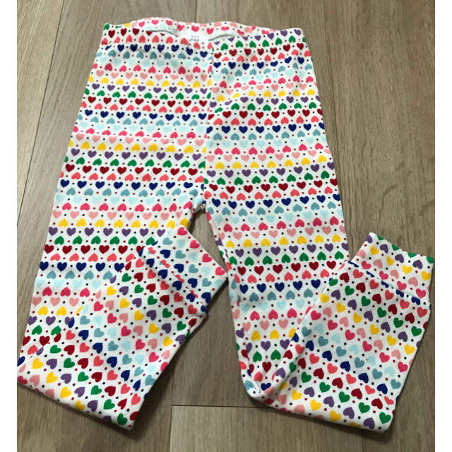 babyGAP(ベビーギャップ)のbaby GAPのパジャマ　90〜100cm キッズ/ベビー/マタニティのキッズ服女の子用(90cm~)(パジャマ)の商品写真