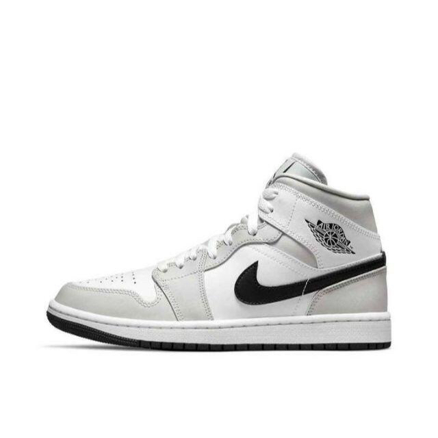 Nike Wmns Air Jordan 1 Mid "Grey Fog