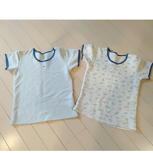 130キルティング肌着 キッズ/ベビー/マタニティのキッズ服男の子用(90cm~)(下着)の商品写真