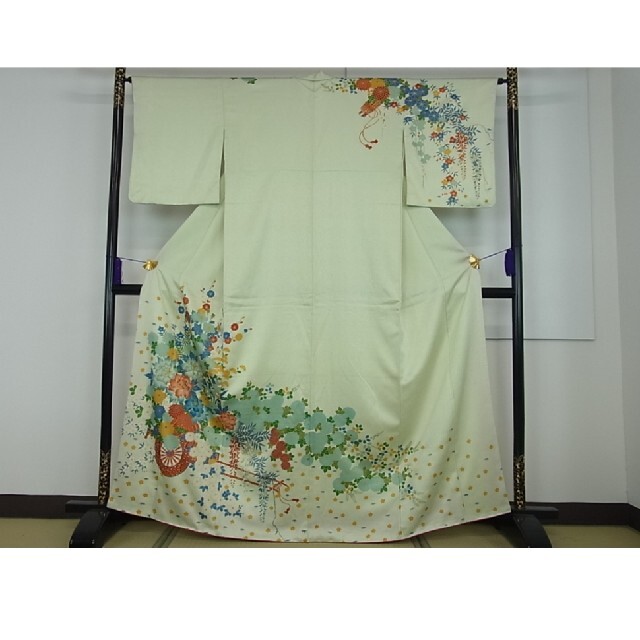訪問着 駒刺繍 花車文 金彩 逸品 袷 着物 正絹 - 着物