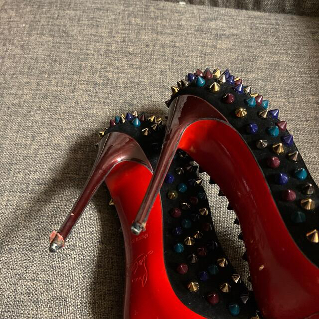 Christian Louboutin(クリスチャンルブタン)のルブタン　パンプス レディースの靴/シューズ(ハイヒール/パンプス)の商品写真