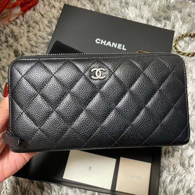 CHANEL(シャネル)のCHANEL 長財布 レディースのファッション小物(財布)の商品写真